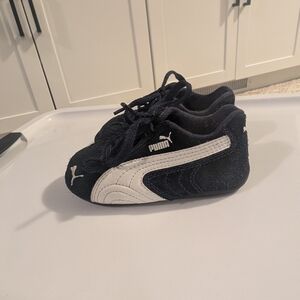 PUMA Toddler Navy and White Classic Sneaker